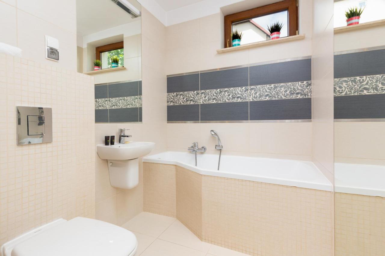 Apartments Platynowa Gdansk By Noclegi Renters Екстер'єр фото