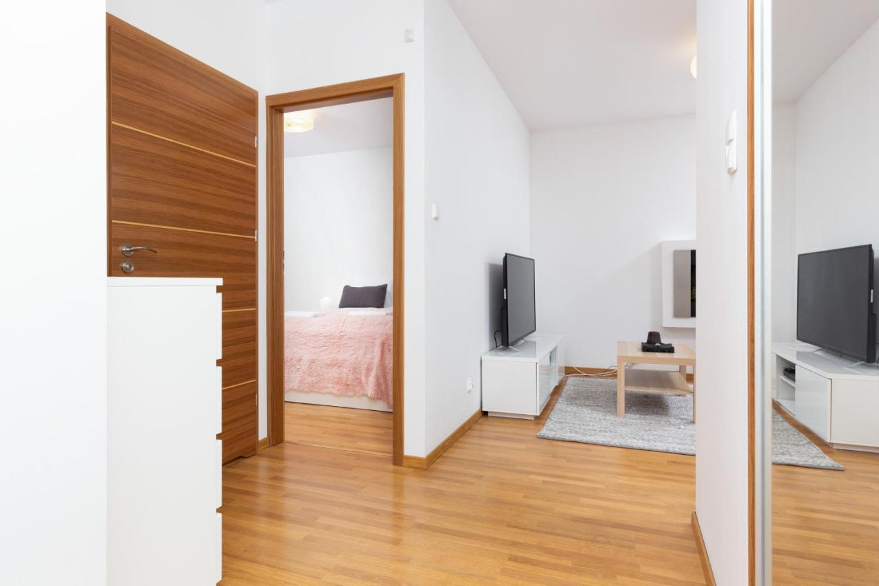 Apartments Platynowa Gdansk By Noclegi Renters Екстер'єр фото